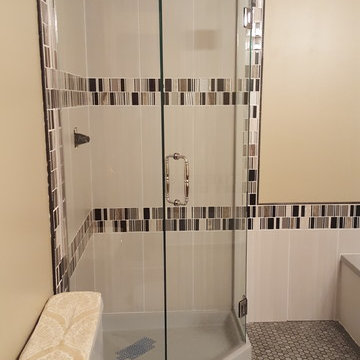 Neo angle glass shower