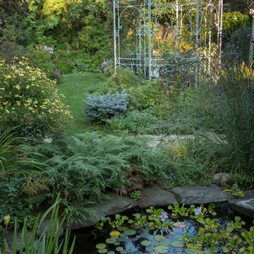 My Houzz: A Canadian Garden Is Well-Prepared for the Cold Weather Ahead