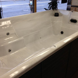 Showroom Pictures - Aboveground Swimming Pools
