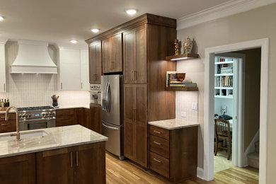 Kitchen - kitchen idea in Raleigh