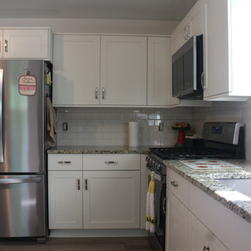 Showplace EVO Kitchen in Pendleton Dover White