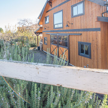 Cornelius, Oregon Barn Home