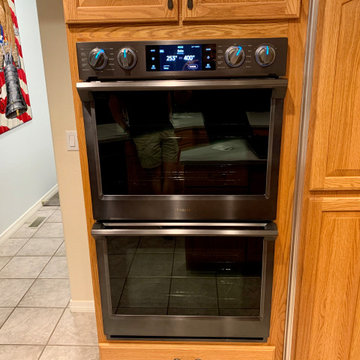 Black Stainless Samsung Double Wall Oven