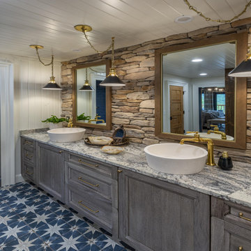 Revitalized Lakeside Retreat Bath