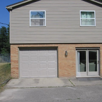 Single Car Garage Door - Sandstone