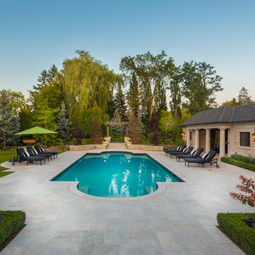 Richmond Hill Residence