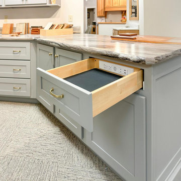 Contemporary Kitchen Showroom with In-Drawer Power Display