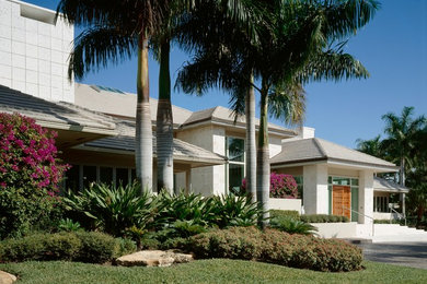 Large island style exterior home photo in Miami