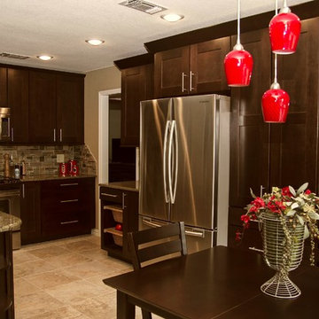 2013 Mid Continent Kitchen & Bath Design Winner- Lori Drive Kitchen Remodel