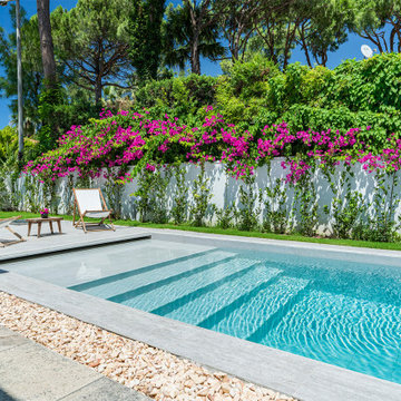 Snow White Porcelain Tiles - Ilıca,Izmir Villa