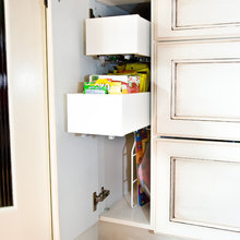 Kitchen-- beverage center