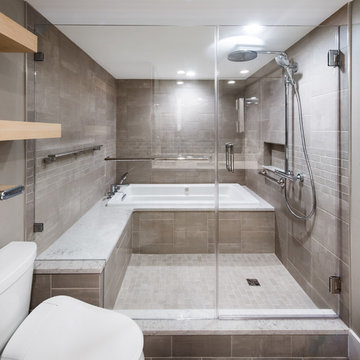 23rd St. Condo with Wet Room