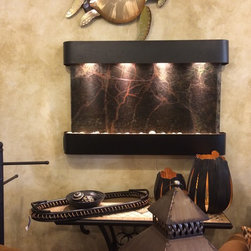 Showroom - Decorative Accents