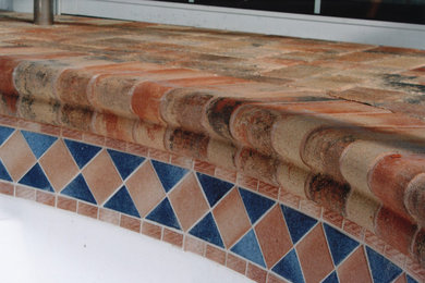 Inspiration for a pool remodel in Tampa