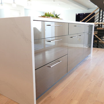 Okauchee Lake Transformation: From Traditional to Open-Concept Elegance