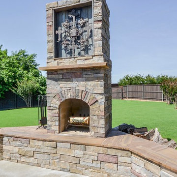 Outdoor Kitchen