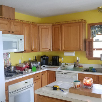 Bright & Airy Lake George Kitchen
