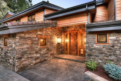 Example of a trendy entryway design in Phoenix