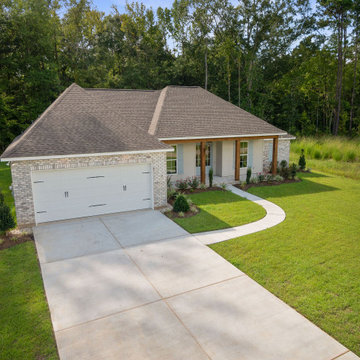 FOR SALE: 304 Pearl Creek Ct. Covington, LA 70433