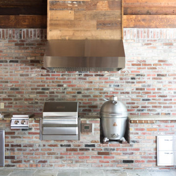 Outdoor Kitchen
