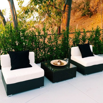 AURO Outdoor Furniture