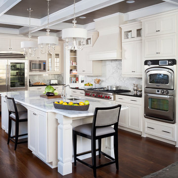 Sophisticated traditional "tuxedo" kitchen