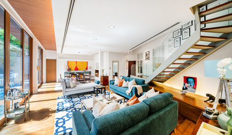 Houzz Tour: Global Flair in a Conservation Shophouse