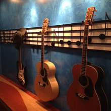 Guitar storage/Music room - Nyklassisk - Allrum - Washington D.C. ...