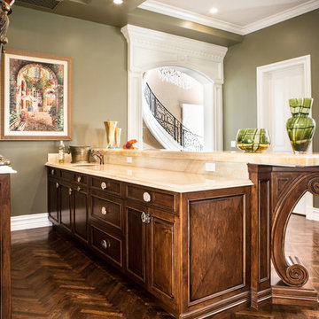 Bel Air Neo-Classical Kitchen - Bar