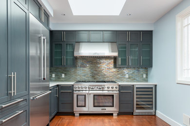 Trendy kitchen photo in Los Angeles