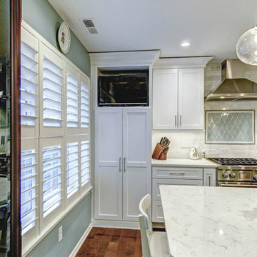 Island overhang provides ideal seating area for quick meals
