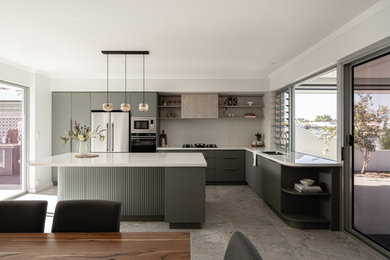 This is an example of a contemporary kitchen in Perth.