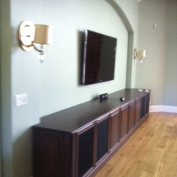 WALL UNITS
