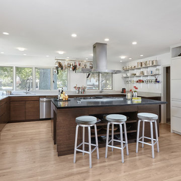 Riverside Kitchen