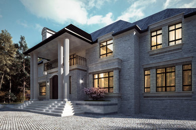 Diseño de fachada de casa gris y gris tradicional renovada extra grande de tres plantas con revestimiento de piedra, tejado a dos aguas, tejado de teja de madera y teja