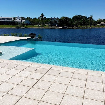 Negative Edge - Pool & Spa Features