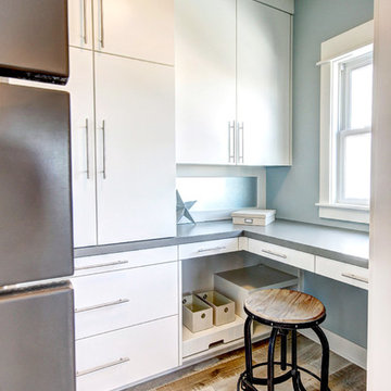 VIS: Hudsonville Contemporary Coastal