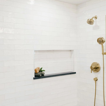 Grigio Elegante Quartz Shower