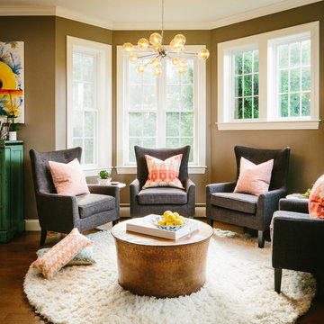 Shelburne, Contemporary Colonial