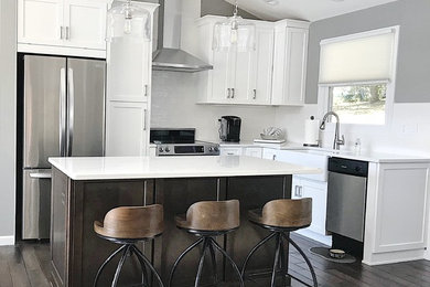 Inspiration for a country kitchen remodel in New York