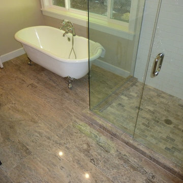 Silver 12x24 Vein Cut Travertine Master Bath & Silver Tumbled Mosaic Shower Pan