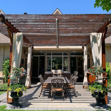 Retractable Canopy, Markham