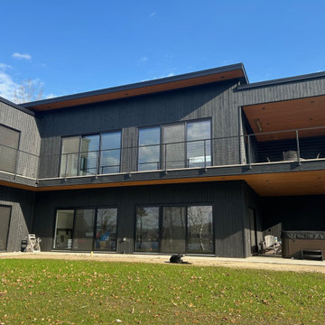 Indoor and outdoor cable railing project in Quebec, Canada