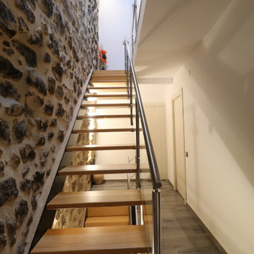 Reforma integral de casa antigua en Arnes