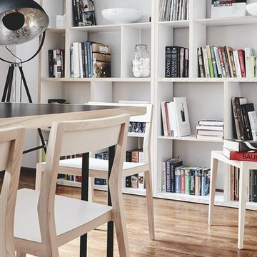 Ess-/ Wohnzimmer im puristischen Stil