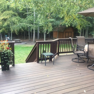 DECKS
