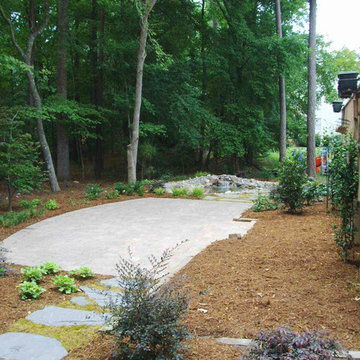 Natural Side & Back Yard