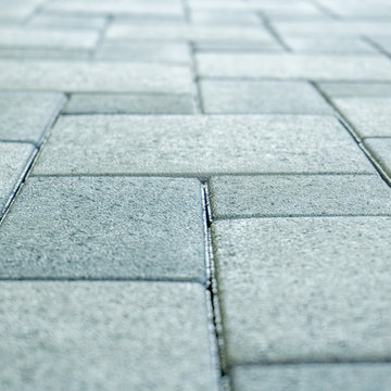 Springbrook Glen Patio (Azek Pavers)