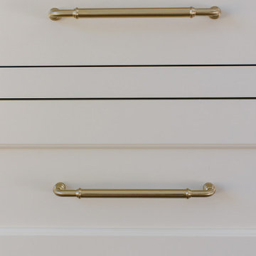 A Light-Filled Kitchen and Accessible Bath in Falls Church