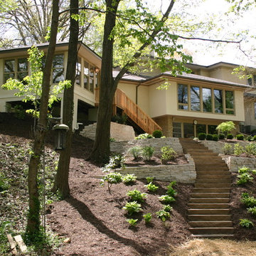 Fry Contracting - Back exterior view